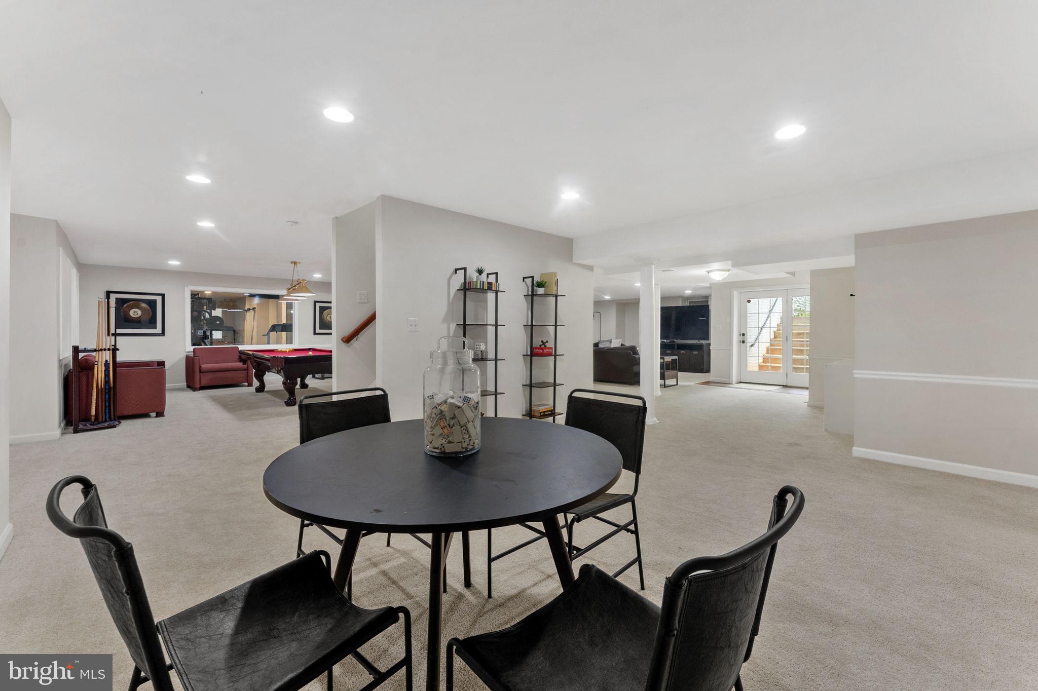 PINDELL CHASE - Residential