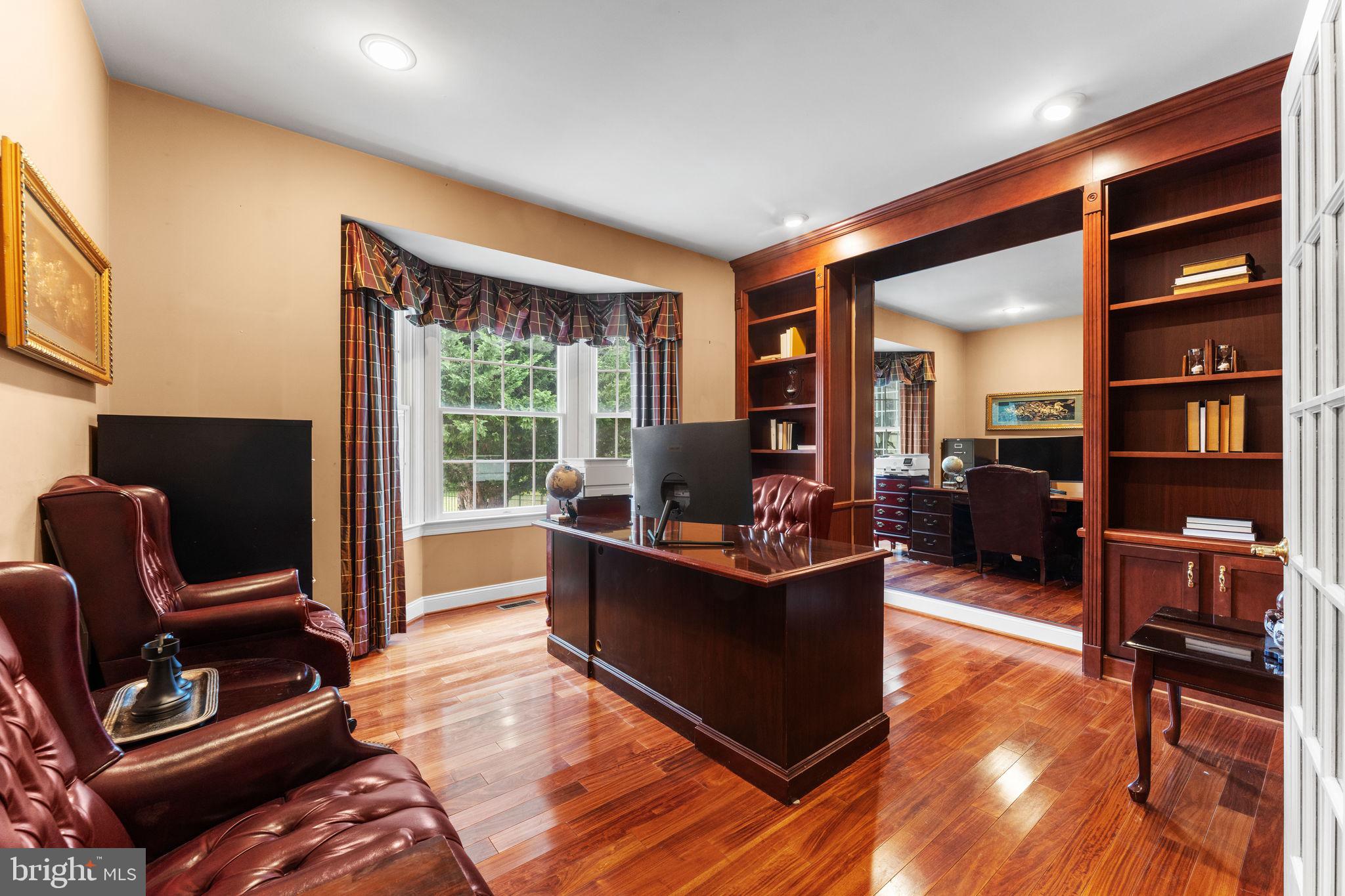 PINDELL CHASE - Residential