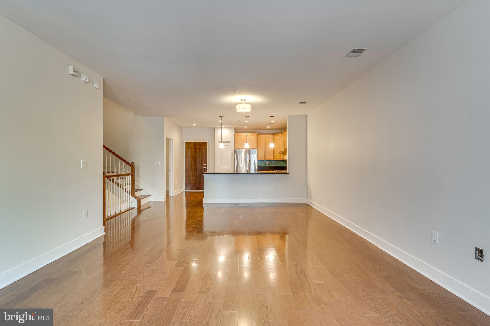 RHODES HILL SQUARE - Residential Lease