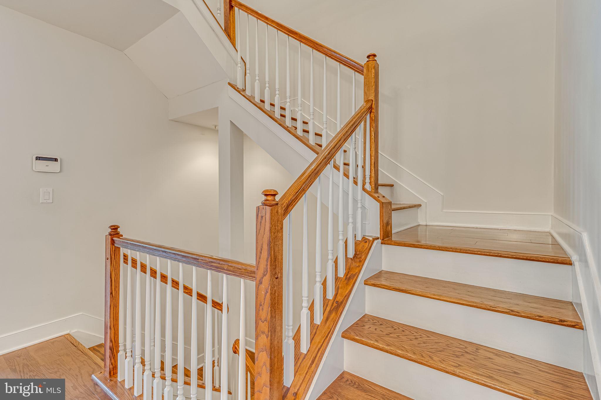 RHODES HILL SQUARE - Residential Lease