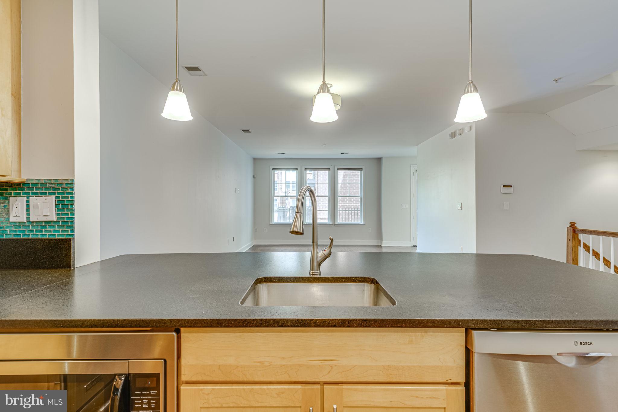 RHODES HILL SQUARE - Residential Lease