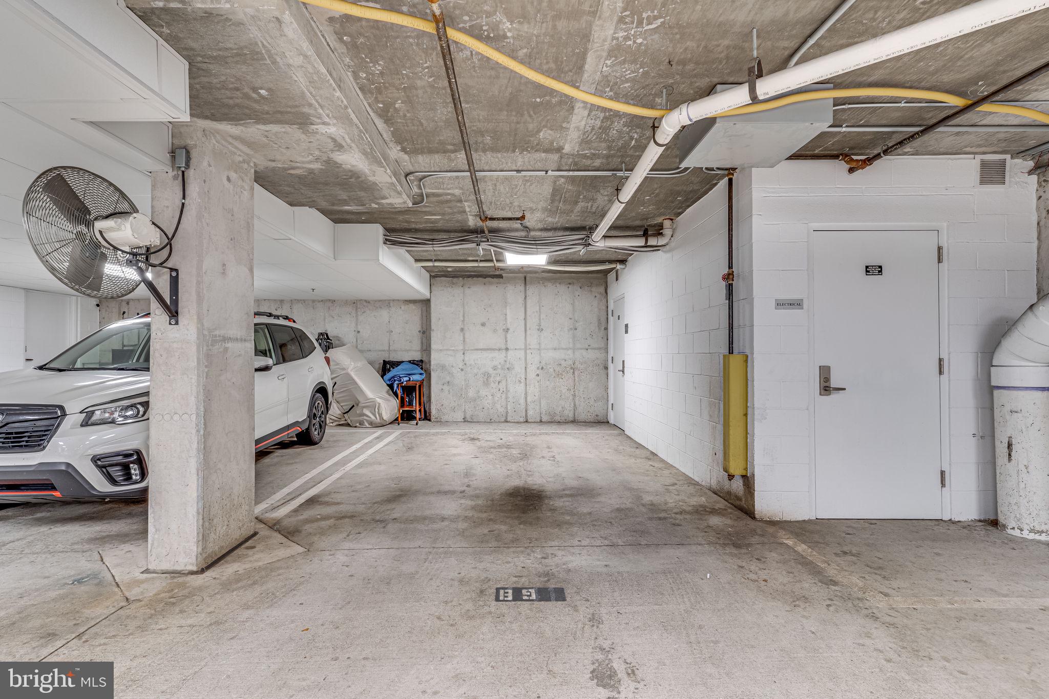 RHODES HILL SQUARE - Residential Lease