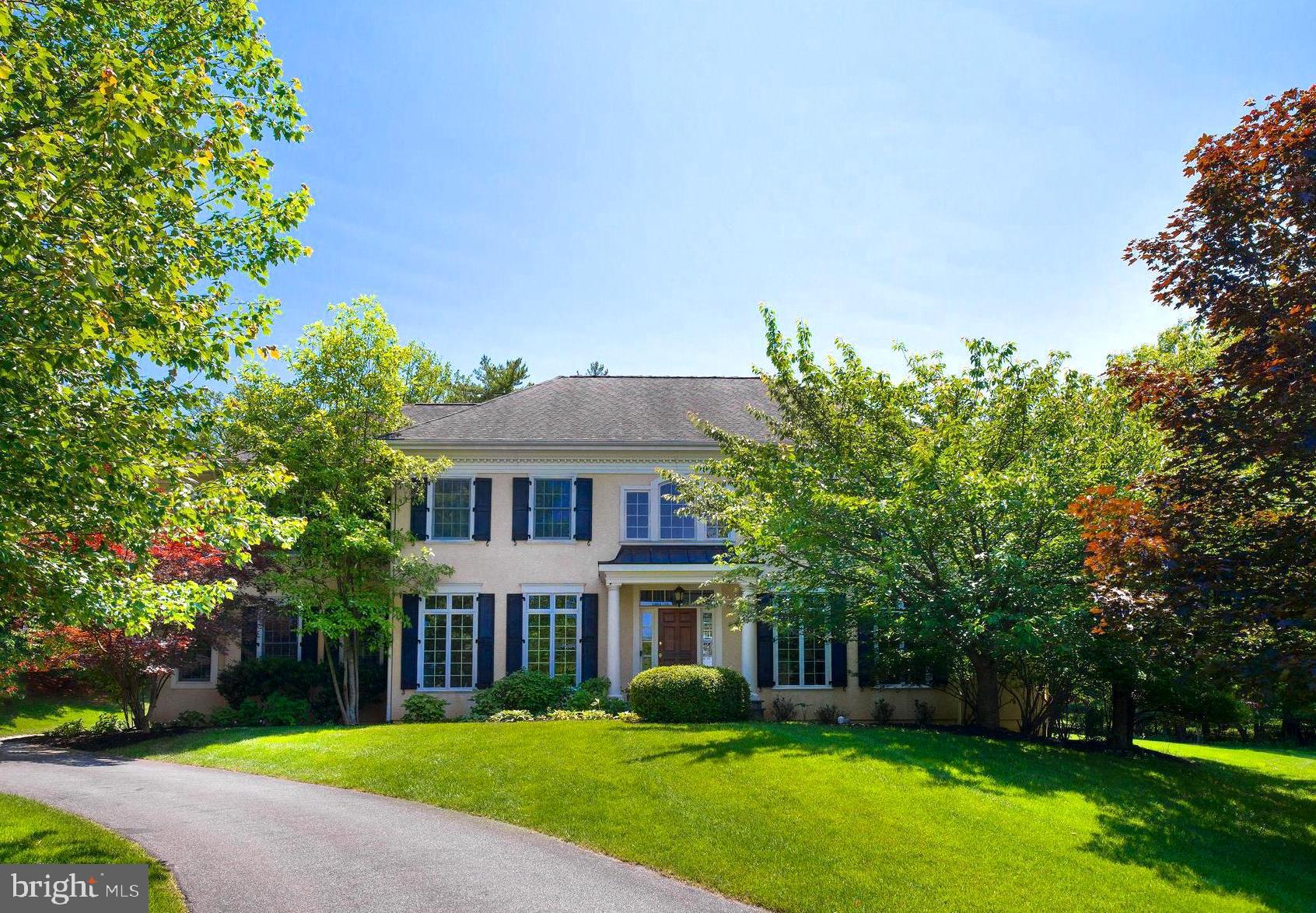 WHITEGATE - Residential