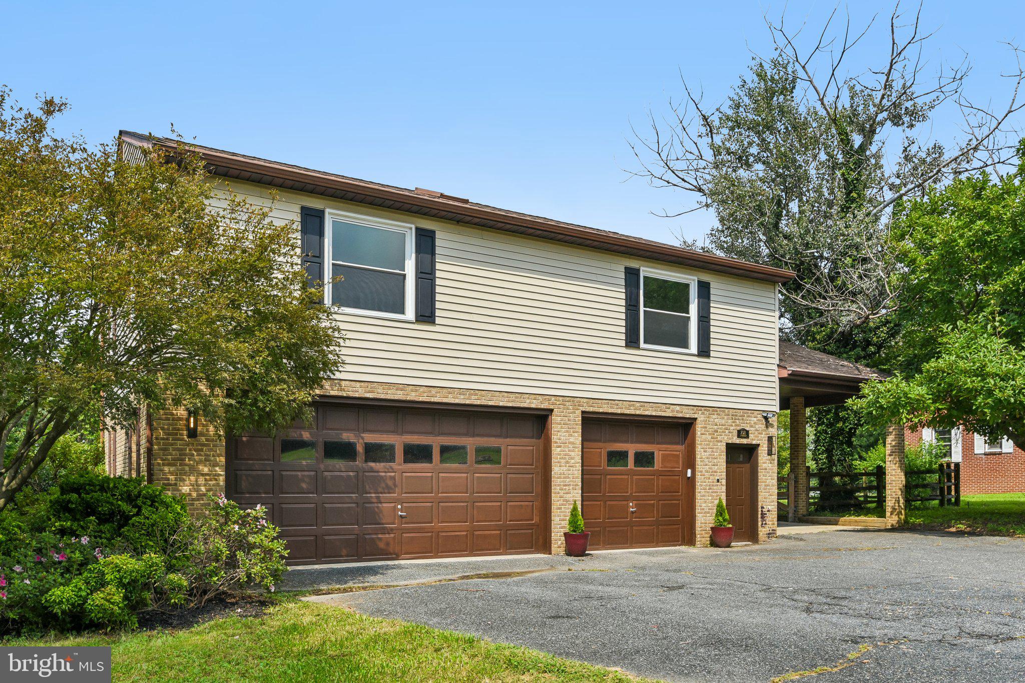 2023 S FOUNTAIN GREEN ROAD