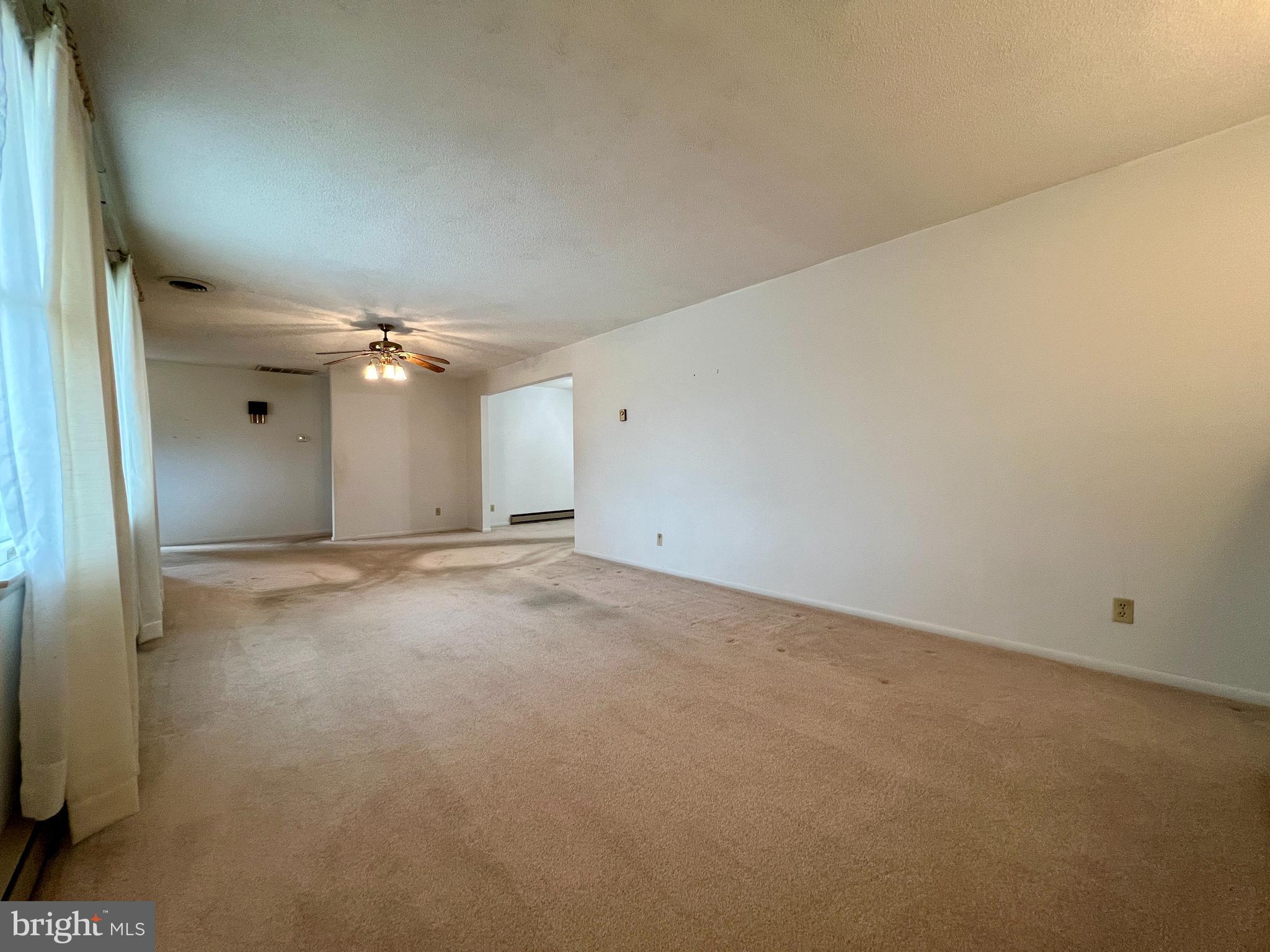 SKY-LIN PARK - Residential