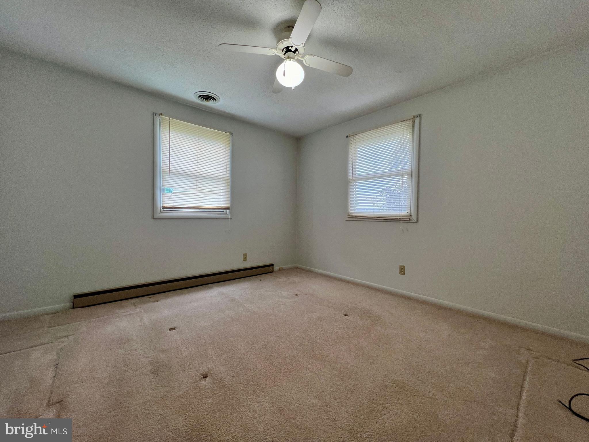 SKY-LIN PARK - Residential