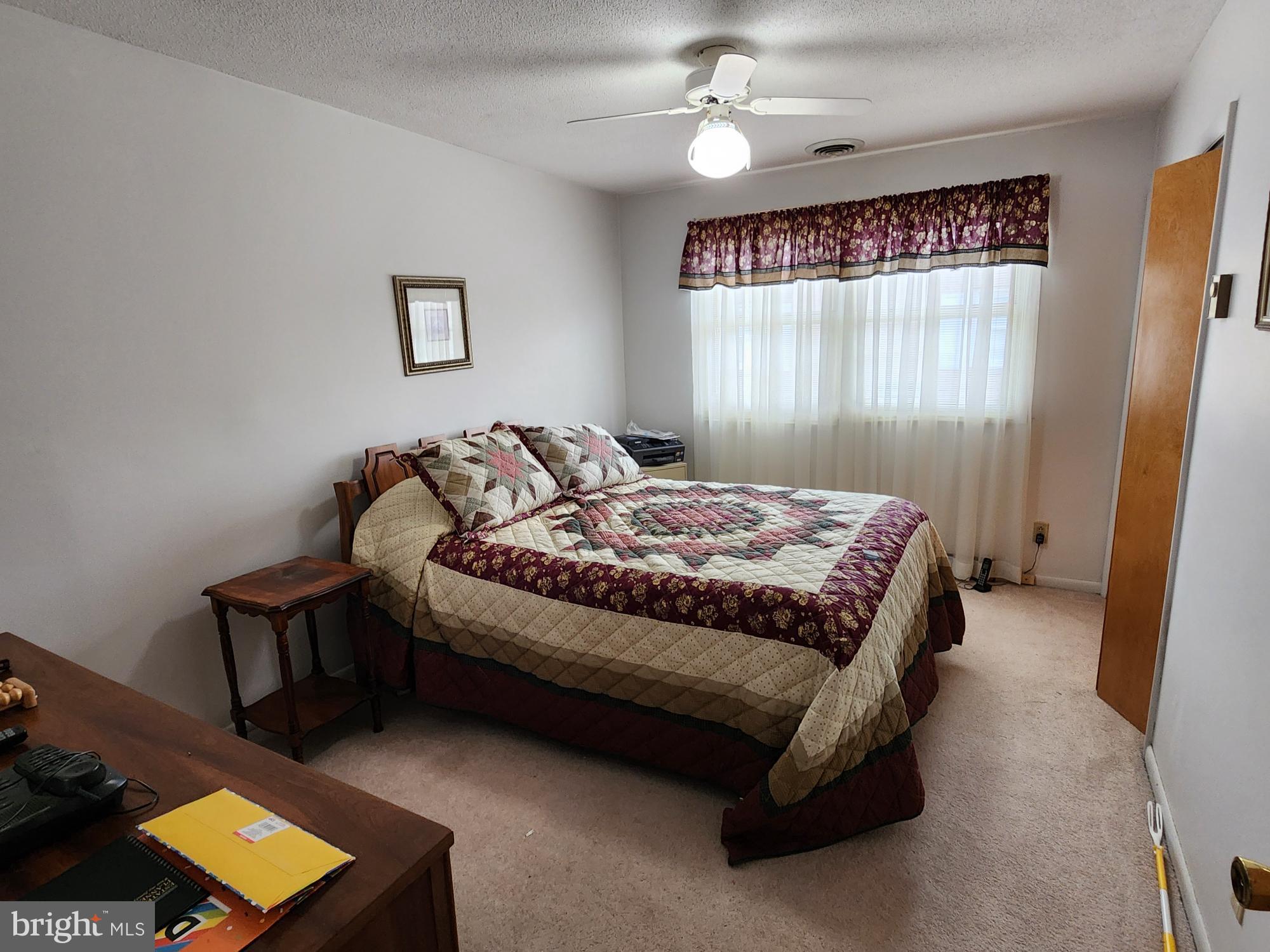 SKY-LIN PARK - Residential