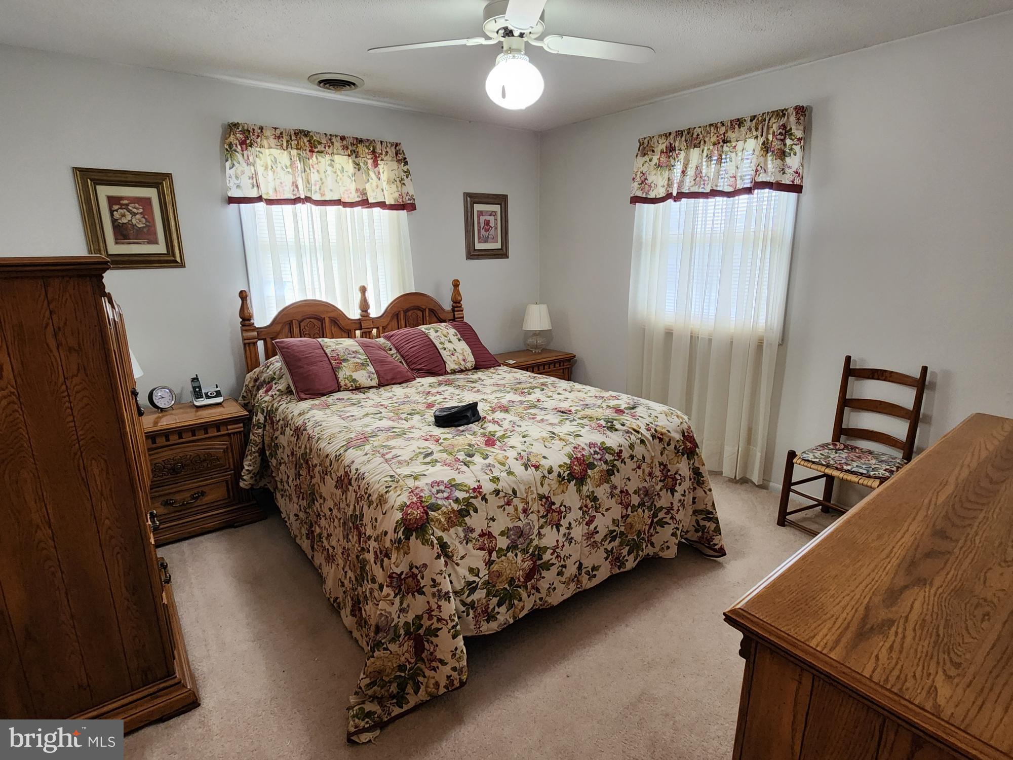 SKY-LIN PARK - Residential