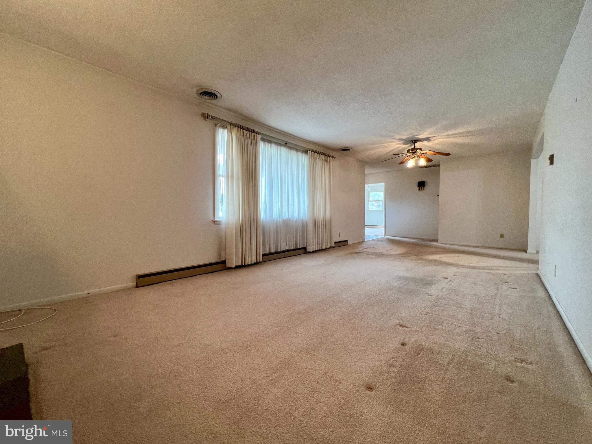 SKY-LIN PARK - Residential