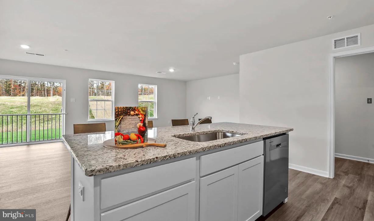 VIRGINIA COMMONS - Residential