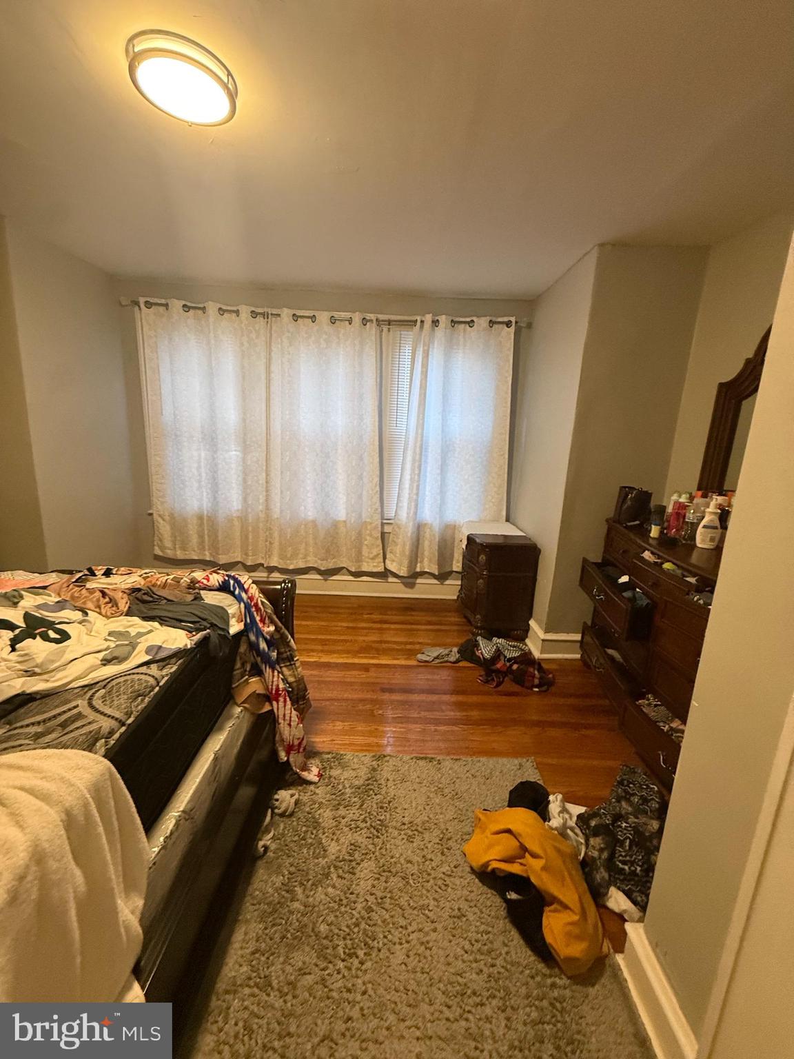 ELMWOOD PARK - Residential