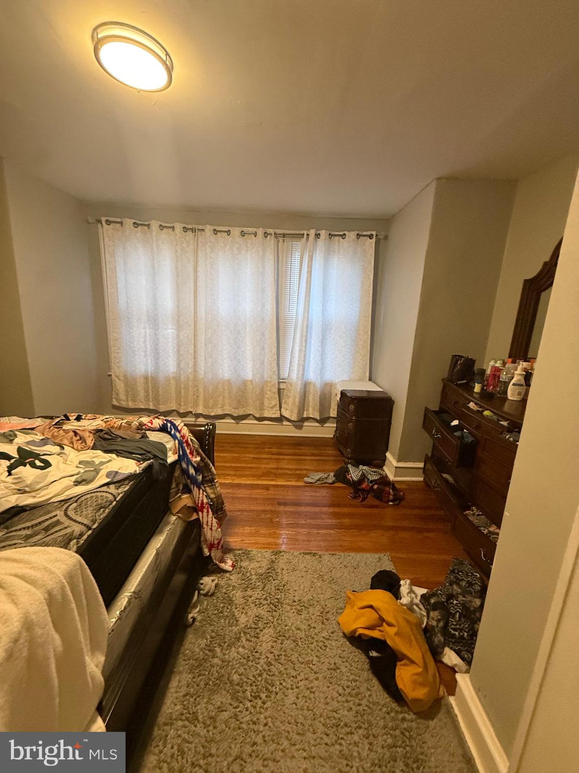 ELMWOOD PARK - Residential