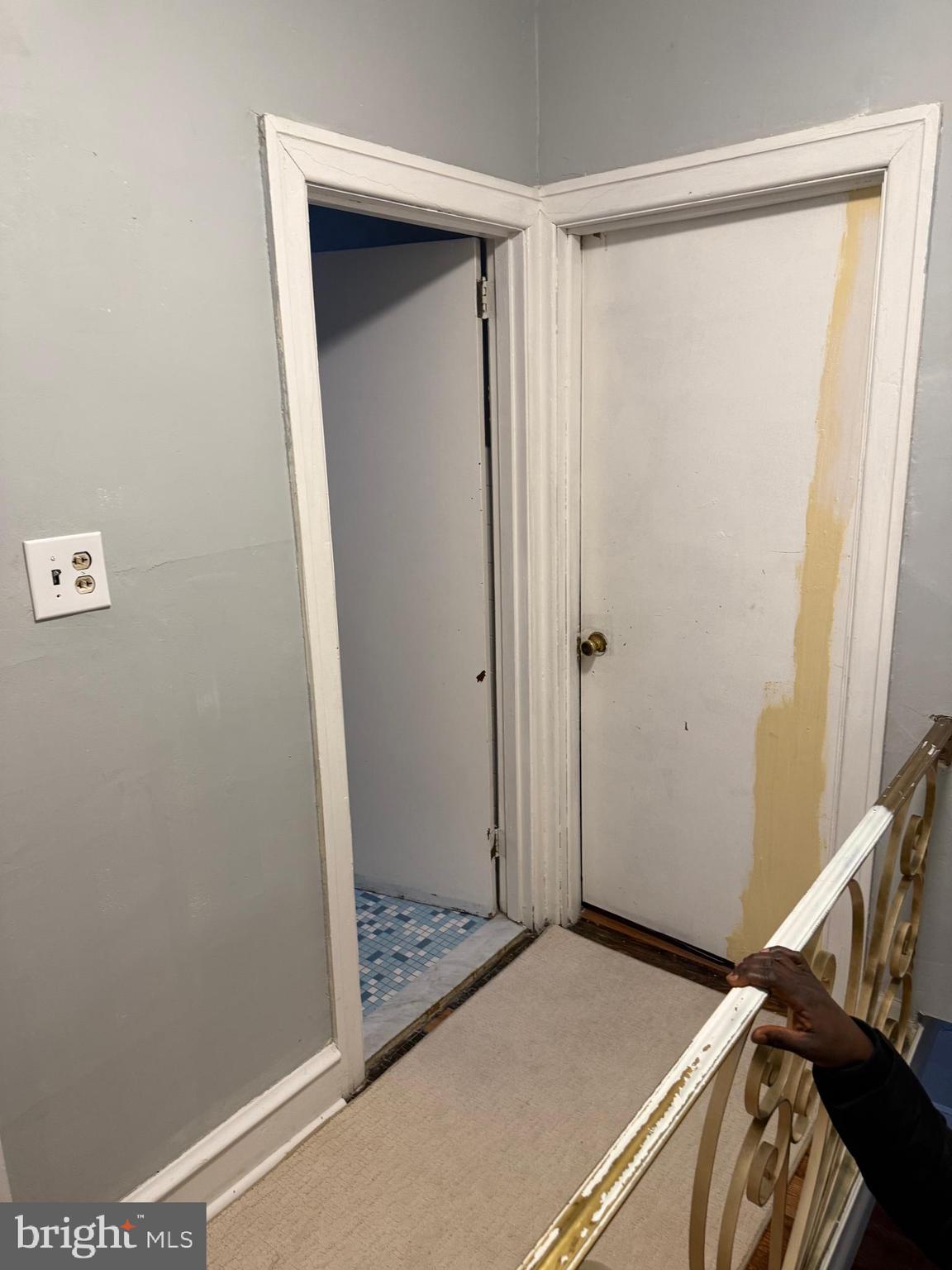 ELMWOOD PARK - Residential