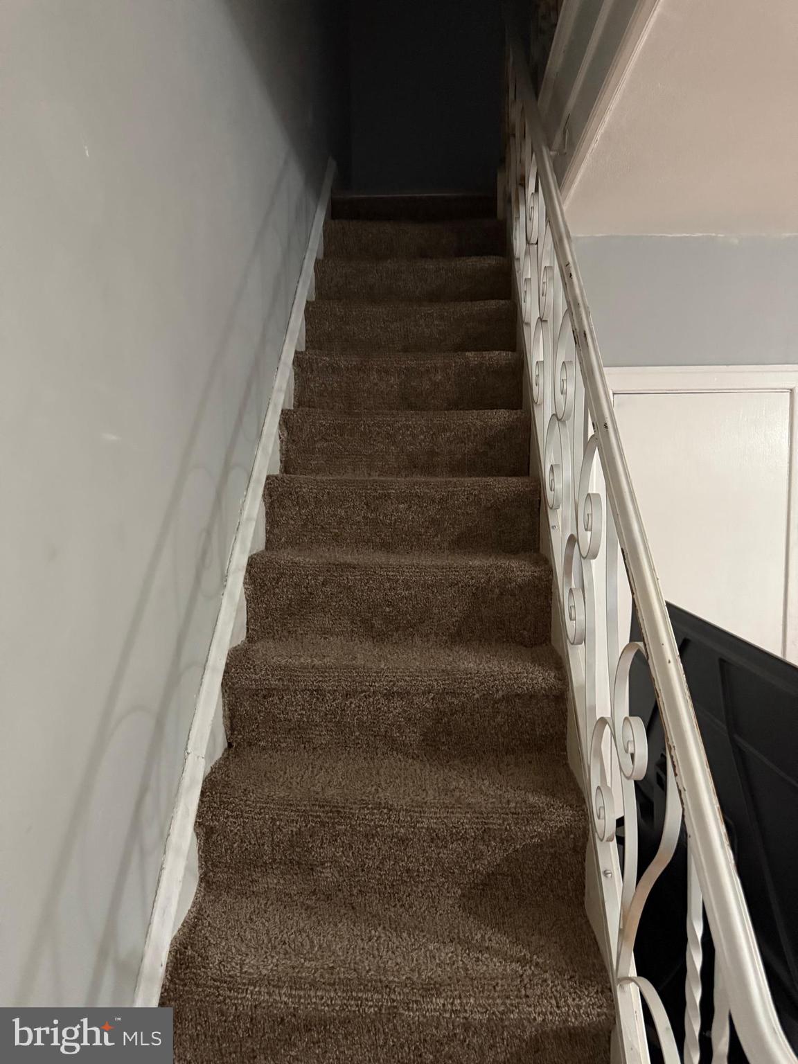 ELMWOOD PARK - Residential