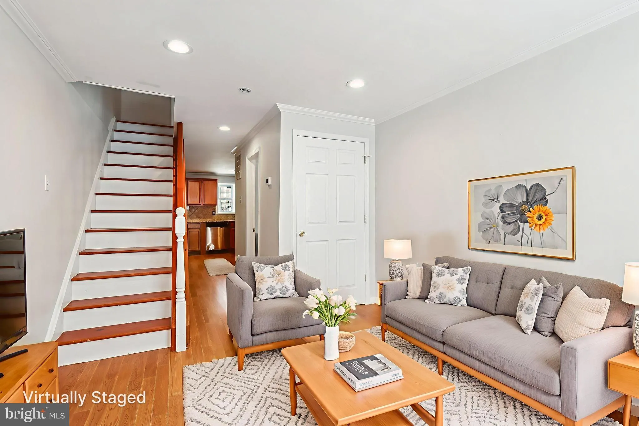 Philadelphia, Pennsylvania 19104, United States, 2 Bedrooms Bedrooms, ,2 BathroomsBathrooms,Residential,Contingent,151035