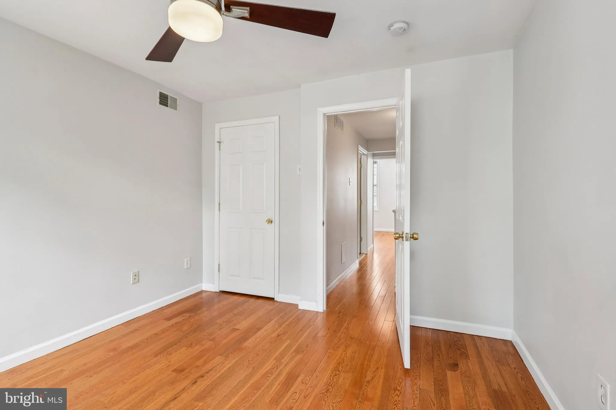 Philadelphia, Pennsylvania 19104, United States, 2 Bedrooms Bedrooms, ,2 BathroomsBathrooms,Residential,Contingent,151035