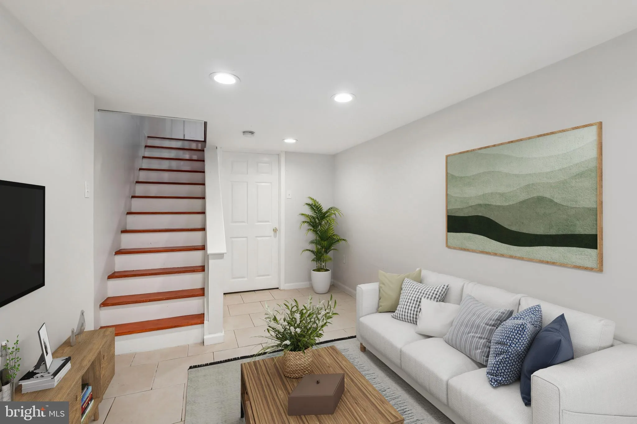 Philadelphia, Pennsylvania 19104, United States, 2 Bedrooms Bedrooms, ,2 BathroomsBathrooms,Residential,Contingent,151035