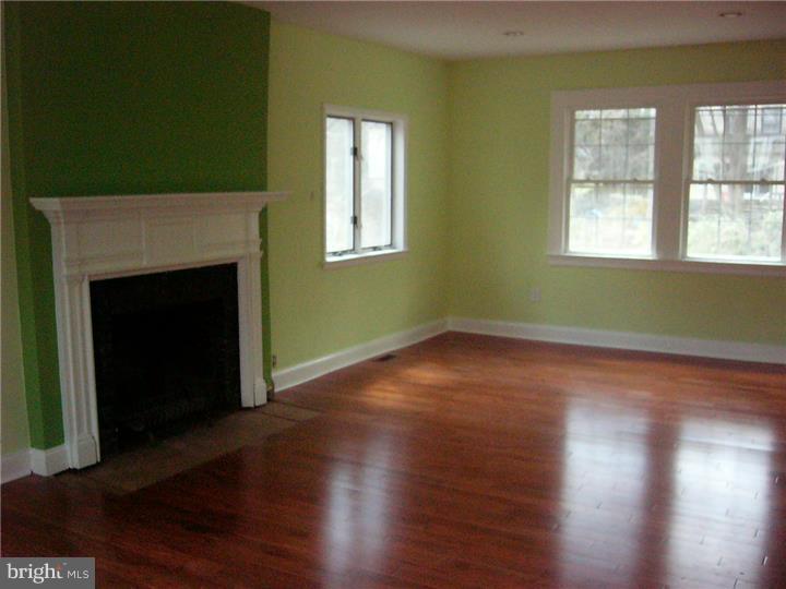 MERION STATION - Residential Lease