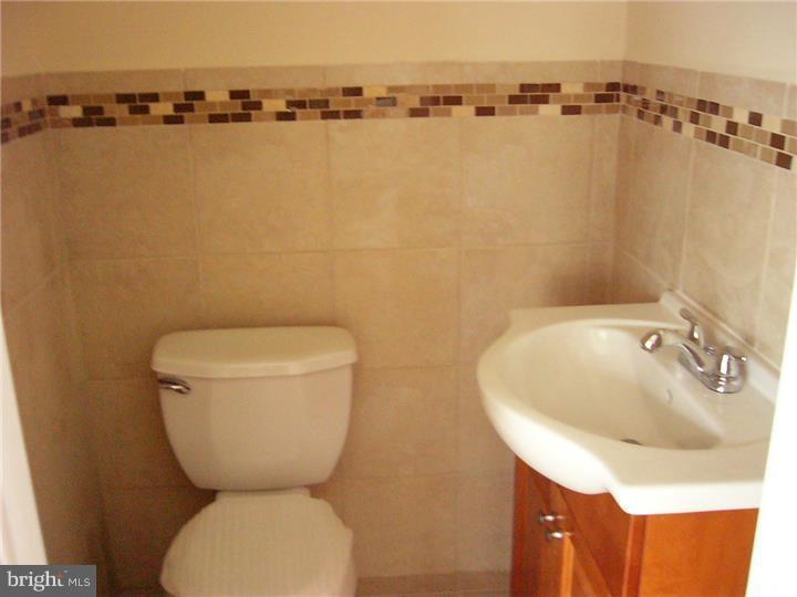 MERION STATION - Residential Lease