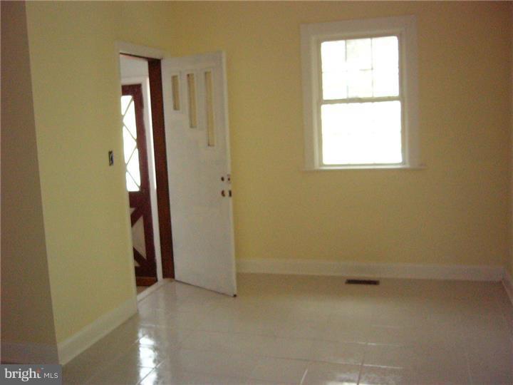 MERION STATION - Residential Lease