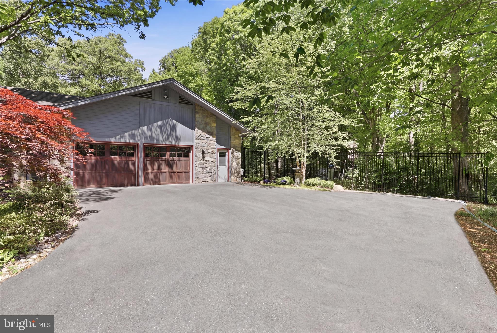 FITZ FOLLY FARMS - Residential