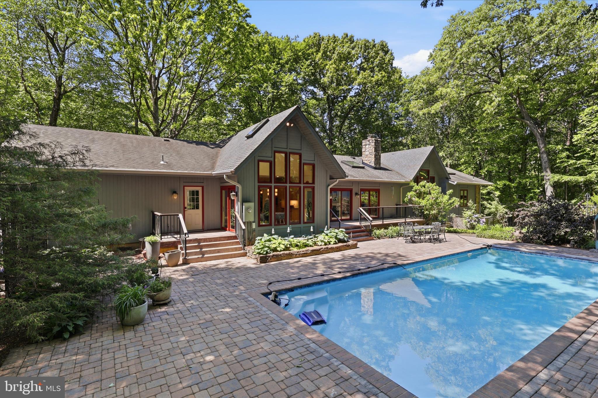FITZ FOLLY FARMS - Residential