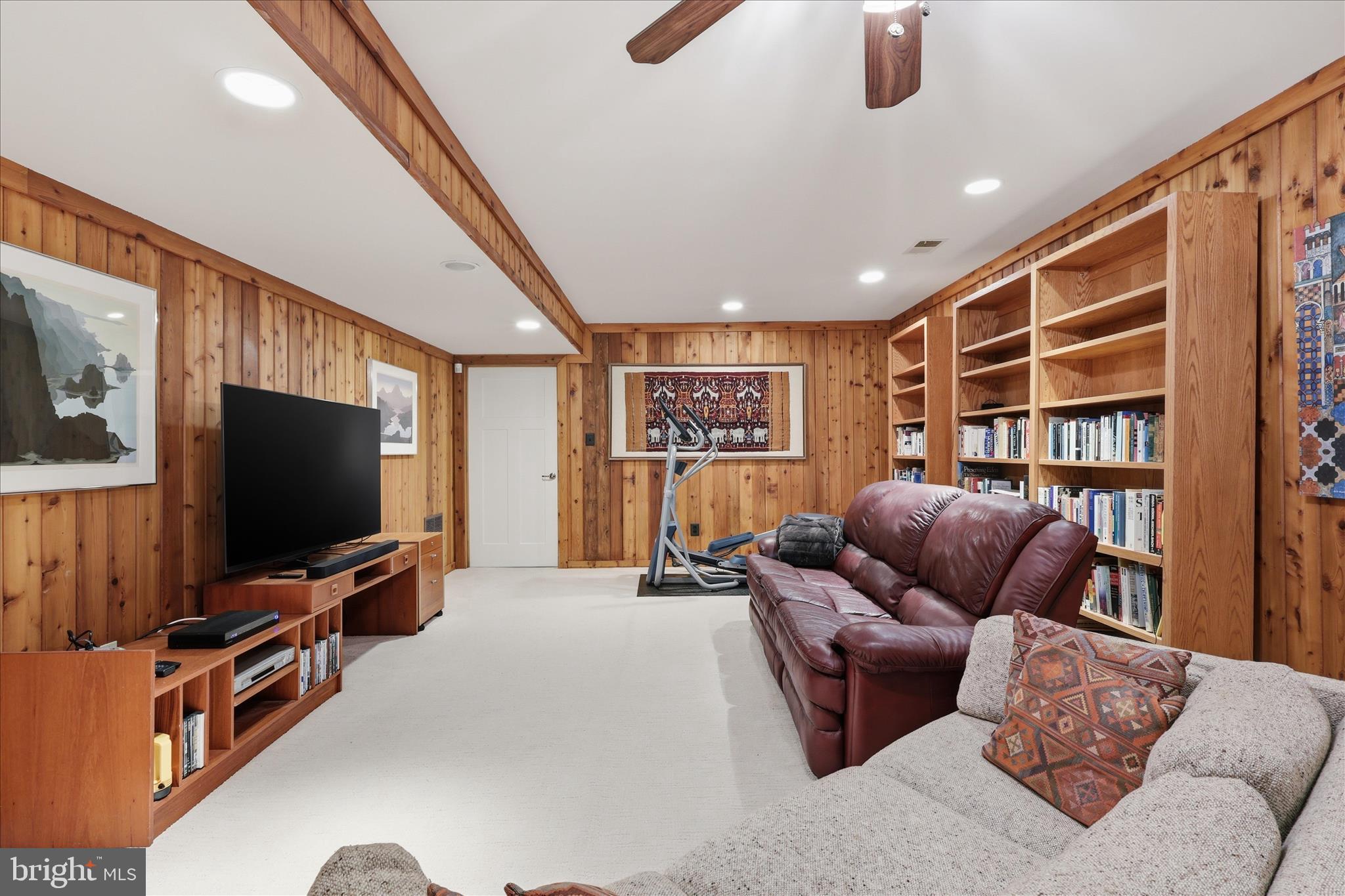 FITZ FOLLY FARMS - Residential