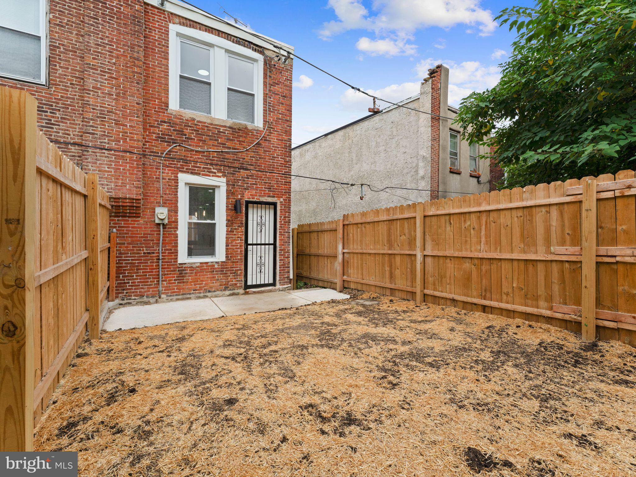 MILL CREEK - Residential