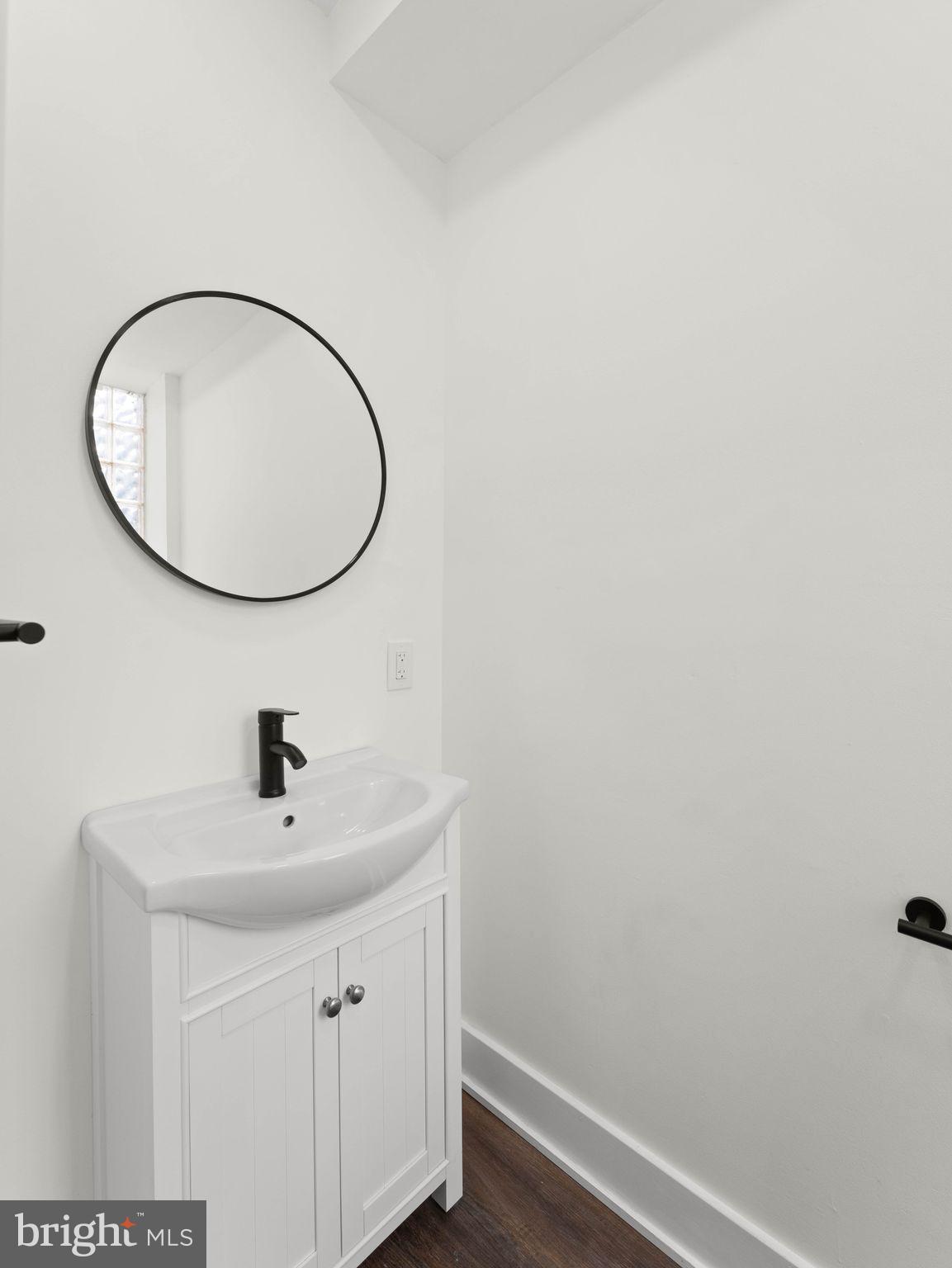 MILL CREEK - Residential