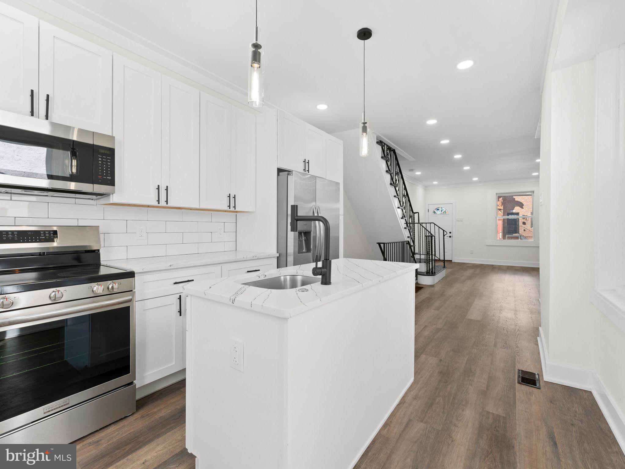 MILL CREEK - Residential