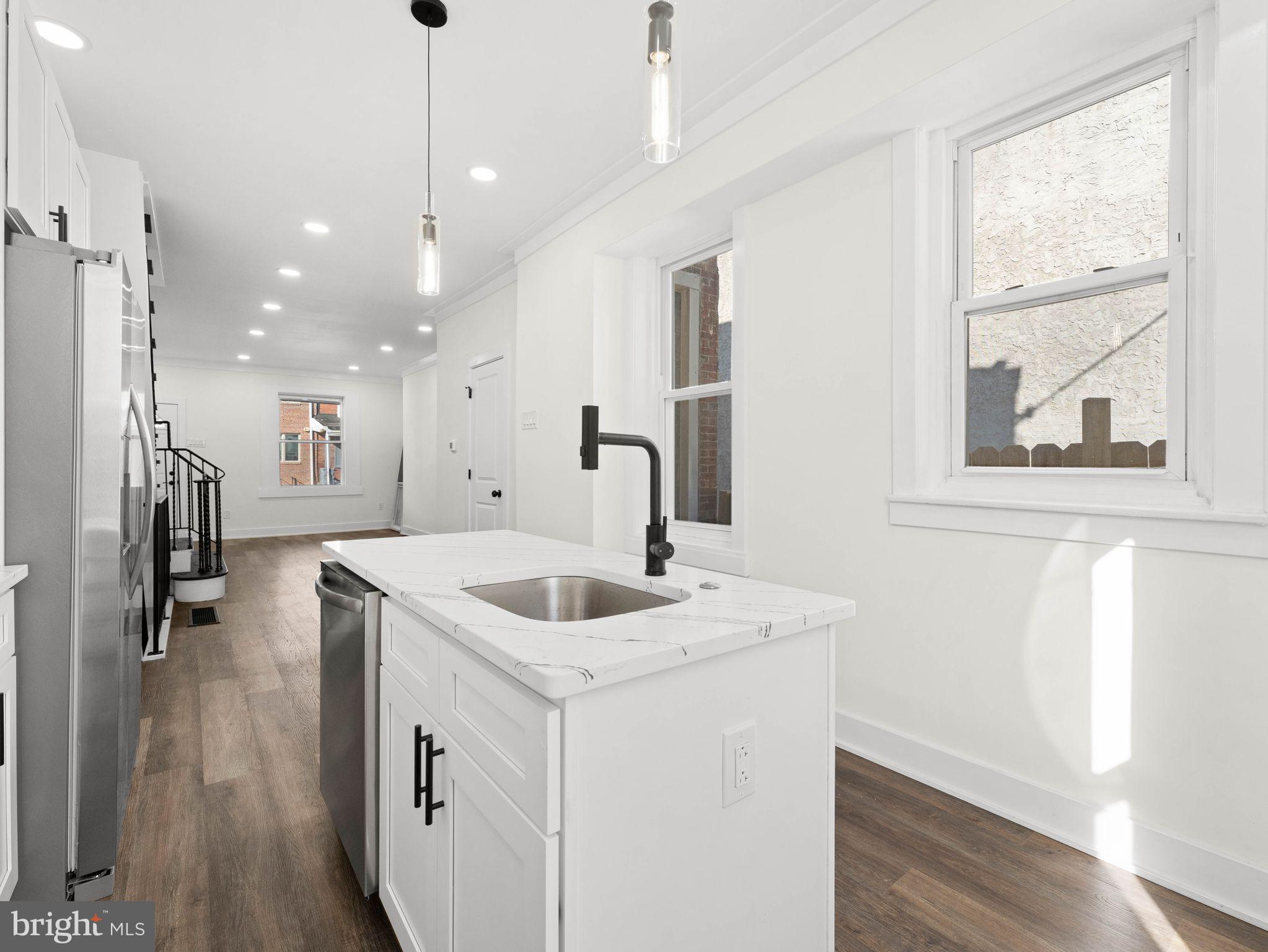 MILL CREEK - Residential