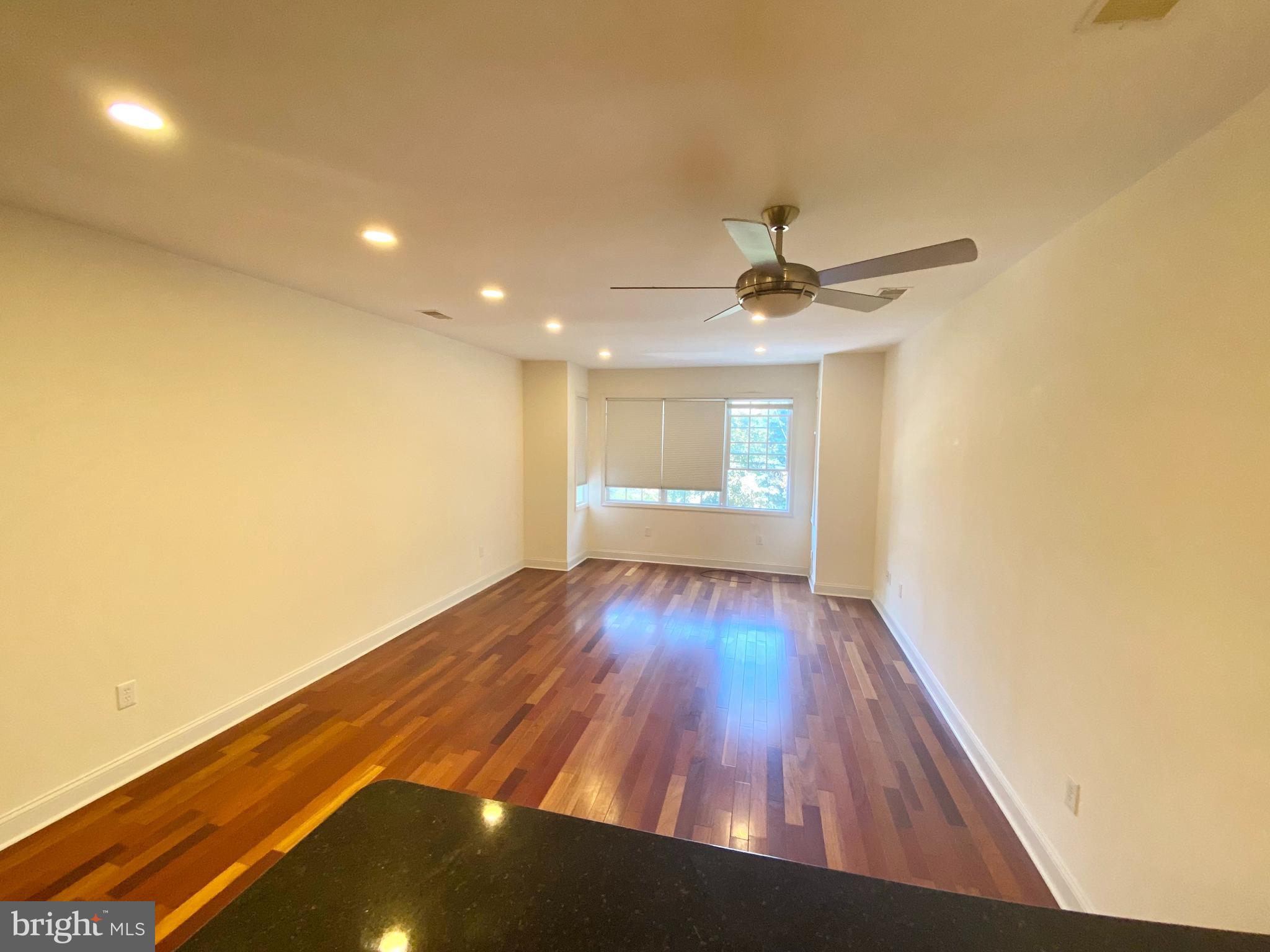 GRADUATE HOSPITAL - Residential Lease