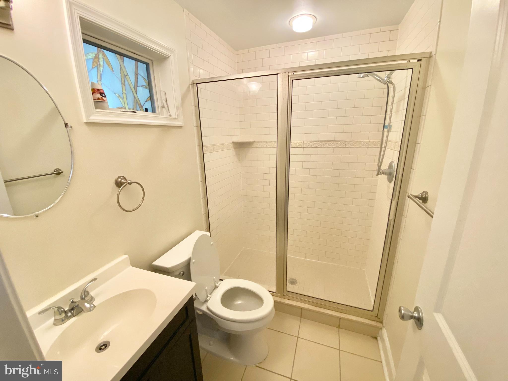 GRADUATE HOSPITAL - Residential Lease