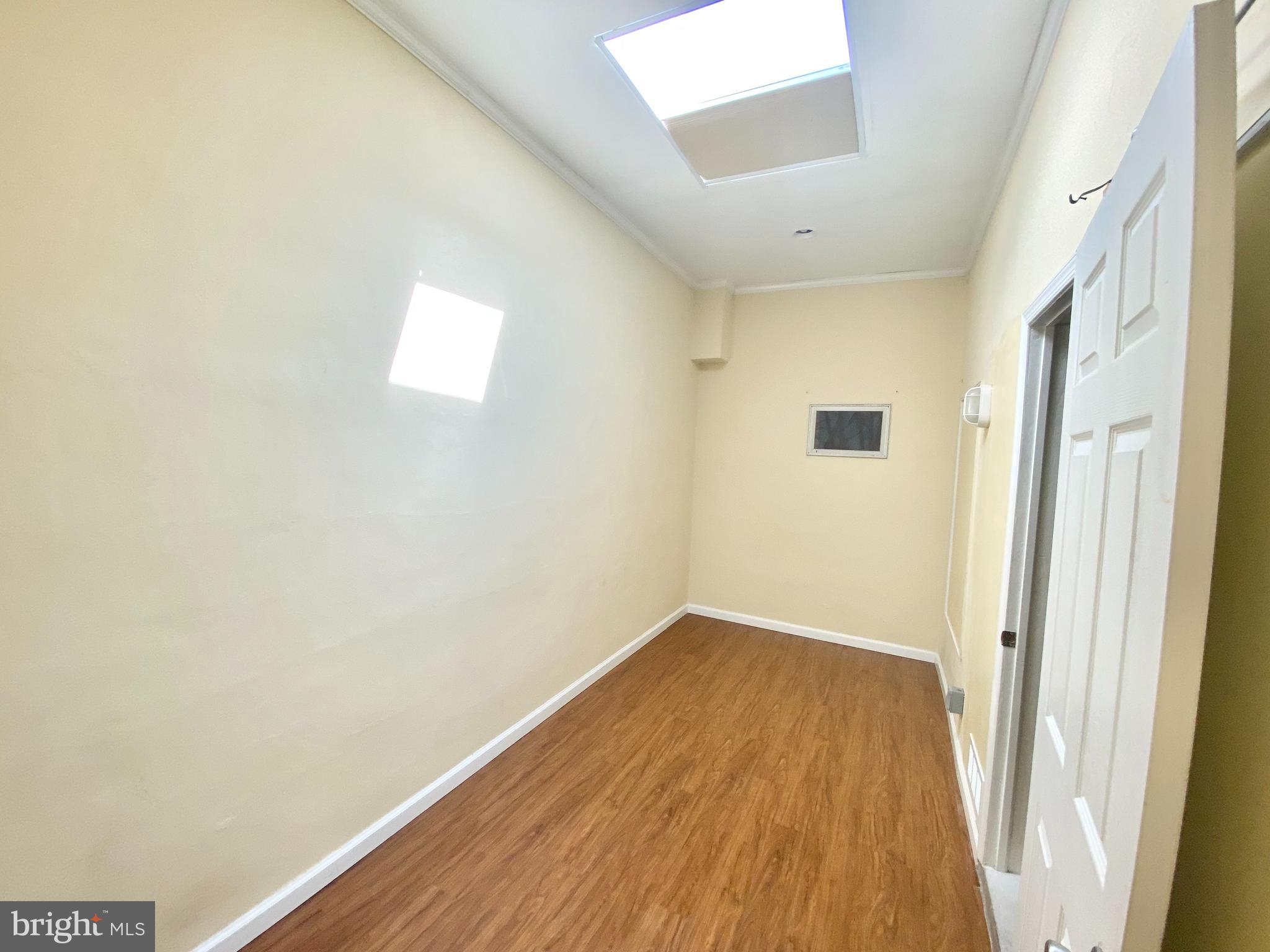 GRADUATE HOSPITAL - Residential Lease