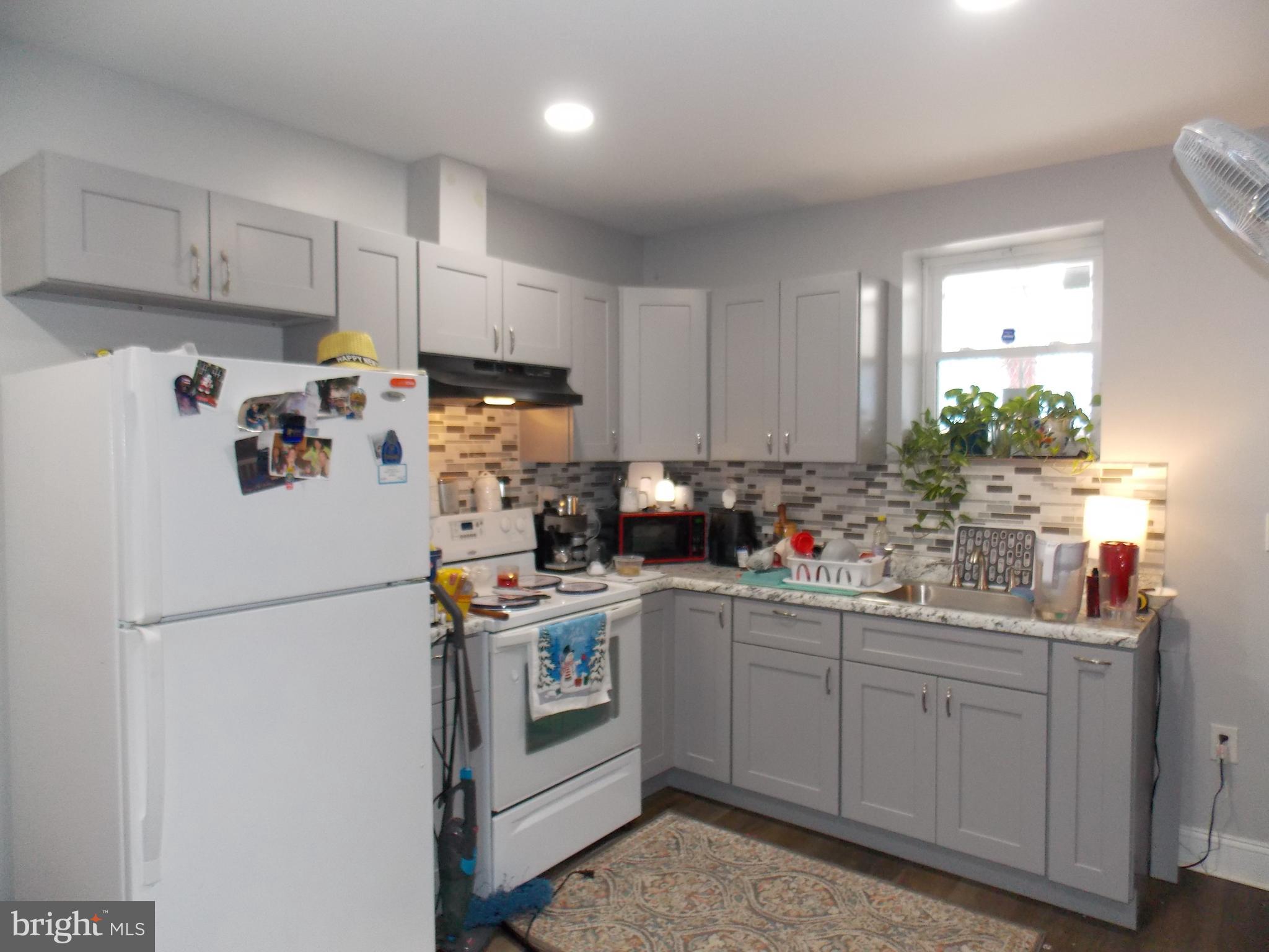 2416 N ORKNEY STREET