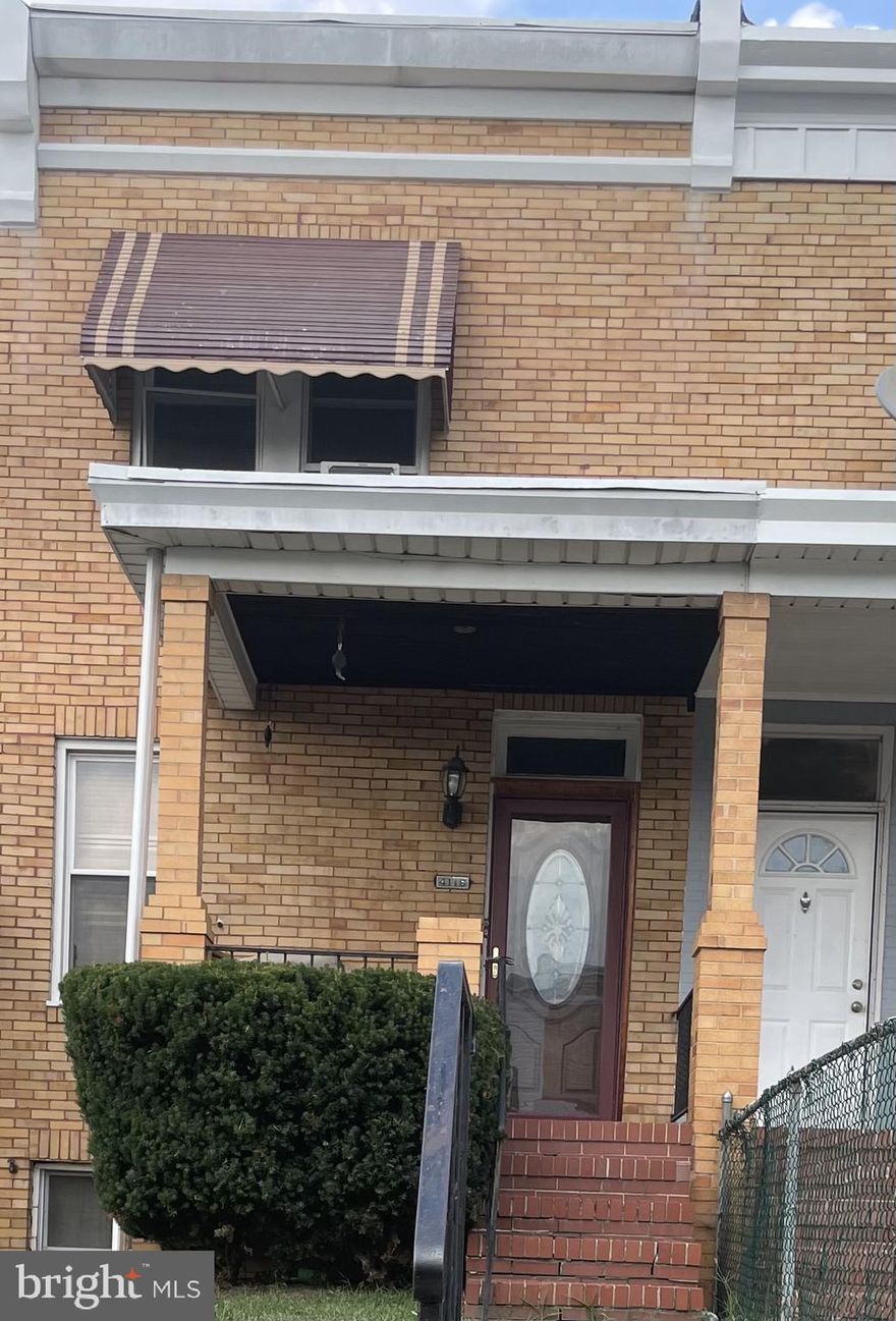 **Price Improvement** Buyer pays all closing costs. Bring all offers to be considered. Seller Open to all offers.