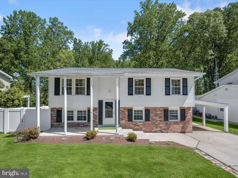 913 Autumn Valley Lane, Gambrills, MD MLS: MDAA2112960