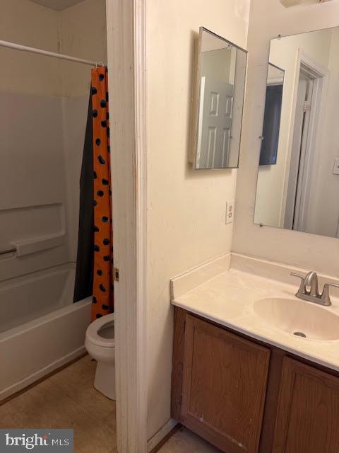 ST CHARLES HAMPSHIRE - Residential