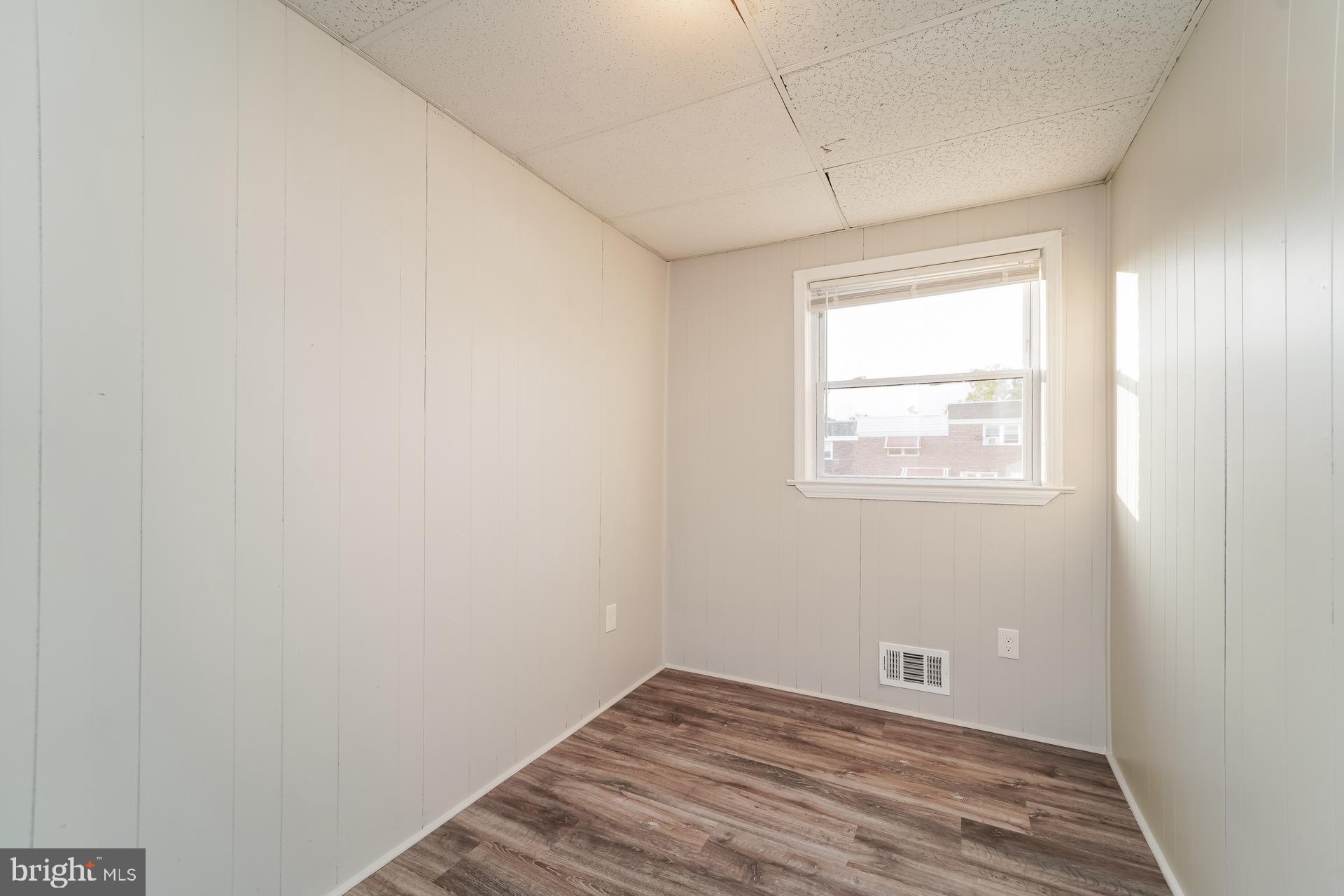 BELAIR-EDISON - Residential Lease