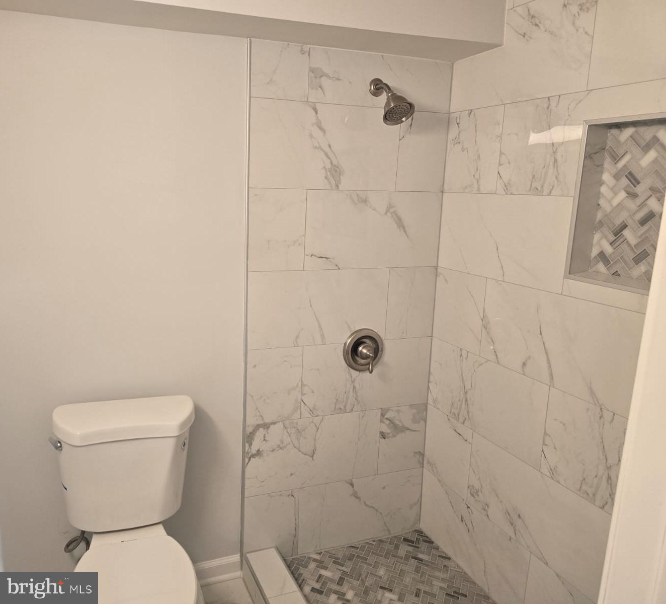 HIGHLAND GARDENS - Residential