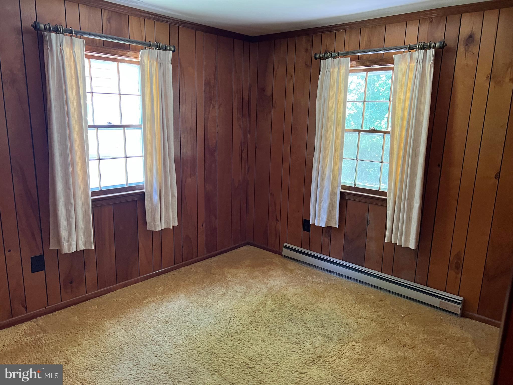 HALLETT HEIGHTS - Residential