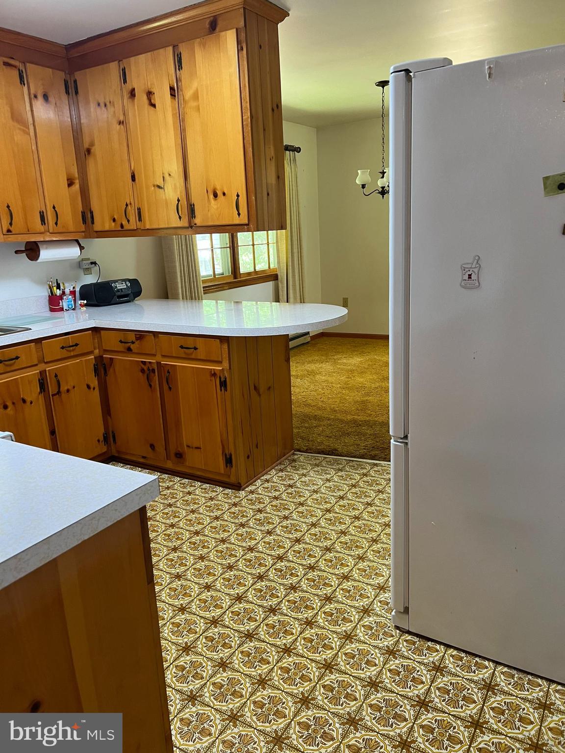 HALLETT HEIGHTS - Residential