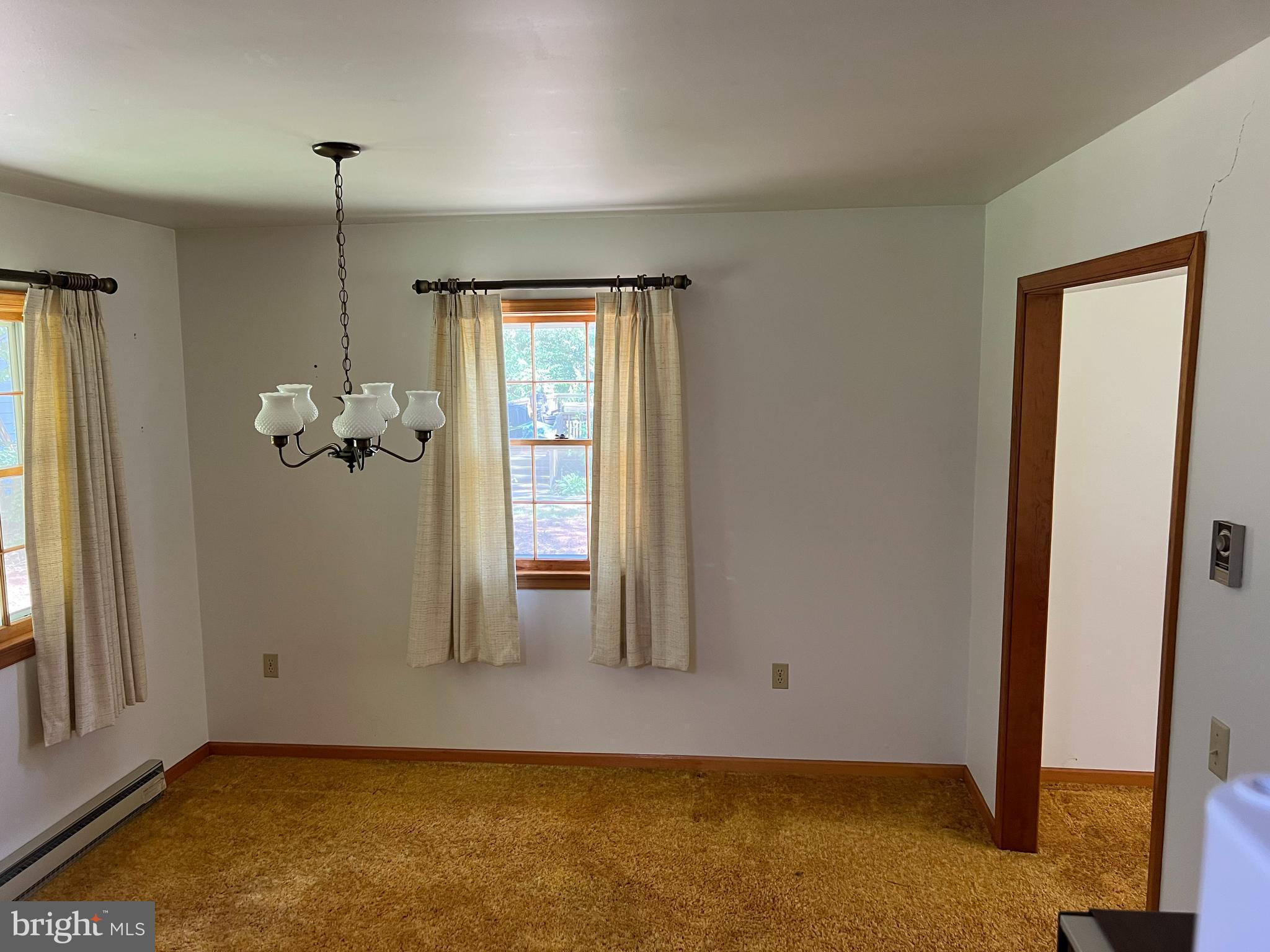 HALLETT HEIGHTS - Residential