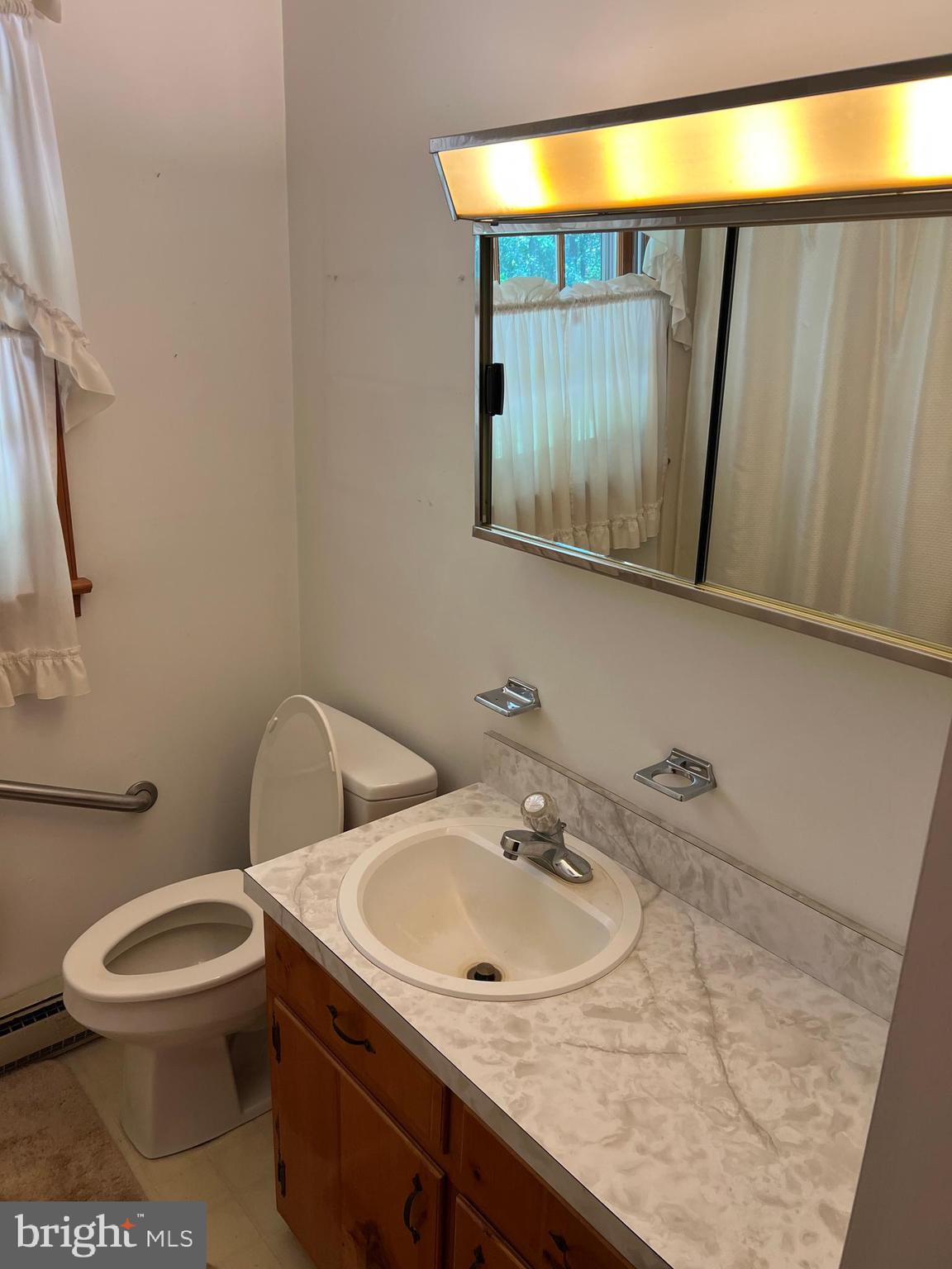 HALLETT HEIGHTS - Residential