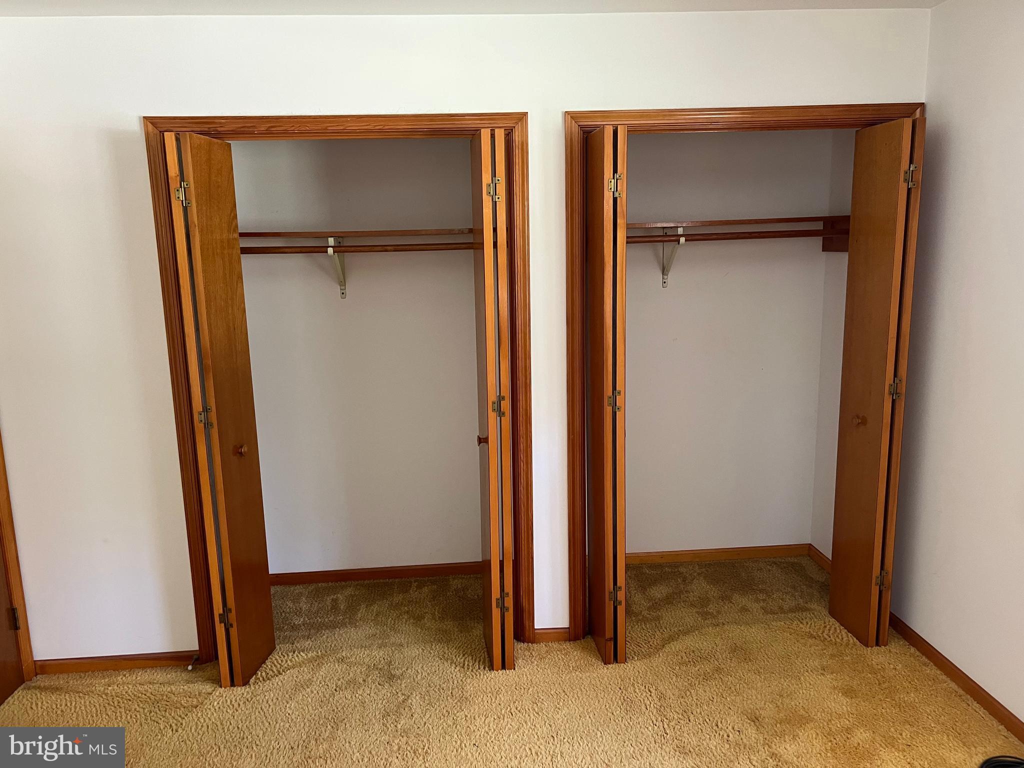 HALLETT HEIGHTS - Residential