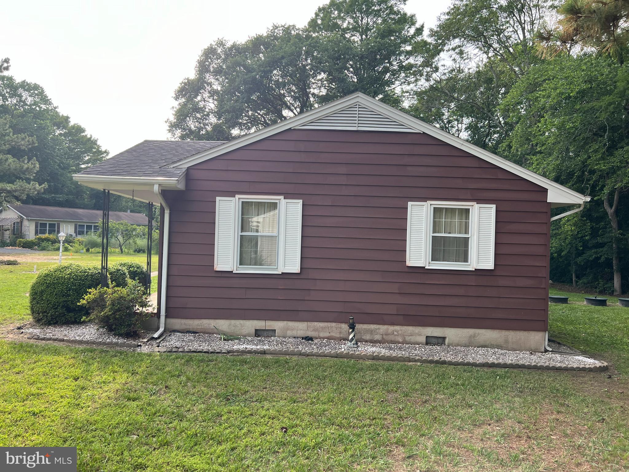 HALLETT HEIGHTS - Residential