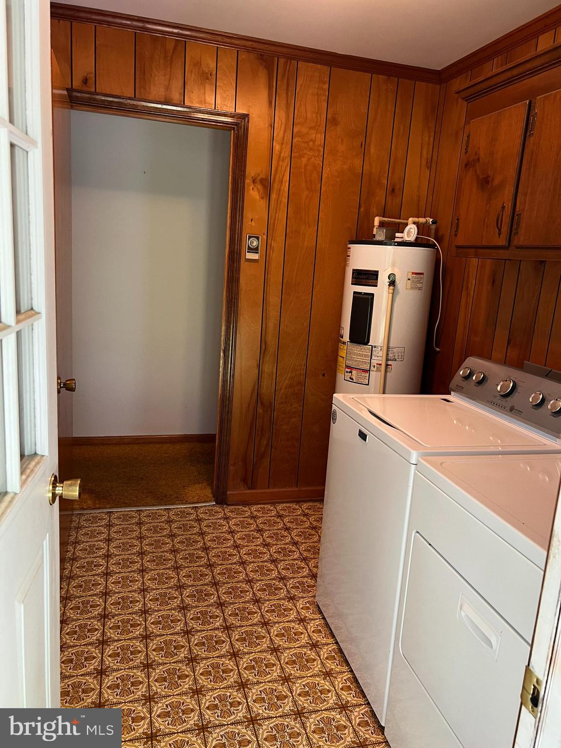 HALLETT HEIGHTS - Residential