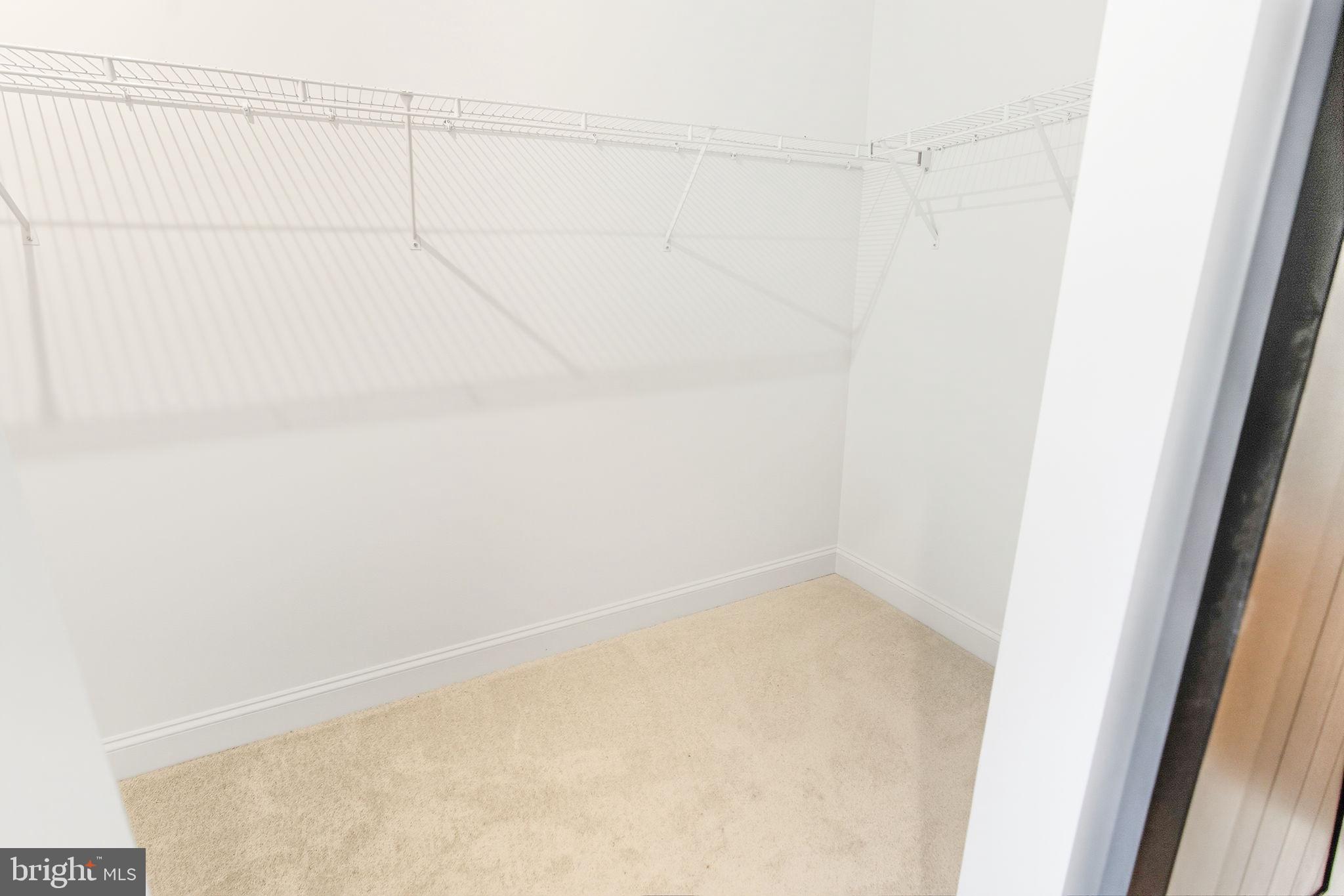 ROSEHILL MANOR - Residential