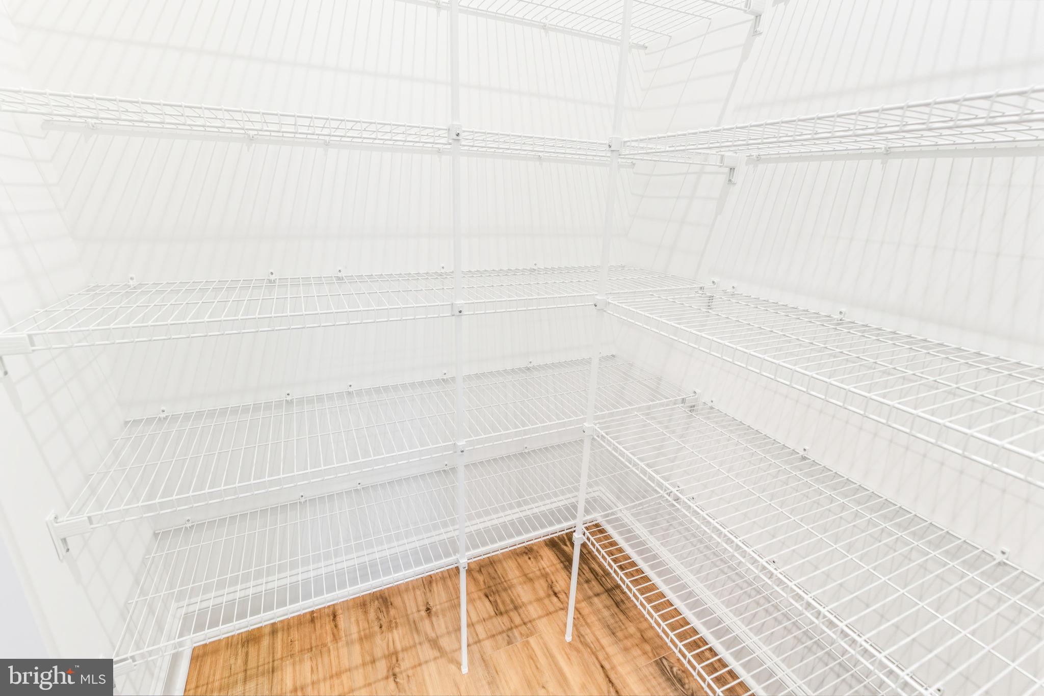 ROSEHILL MANOR - Residential