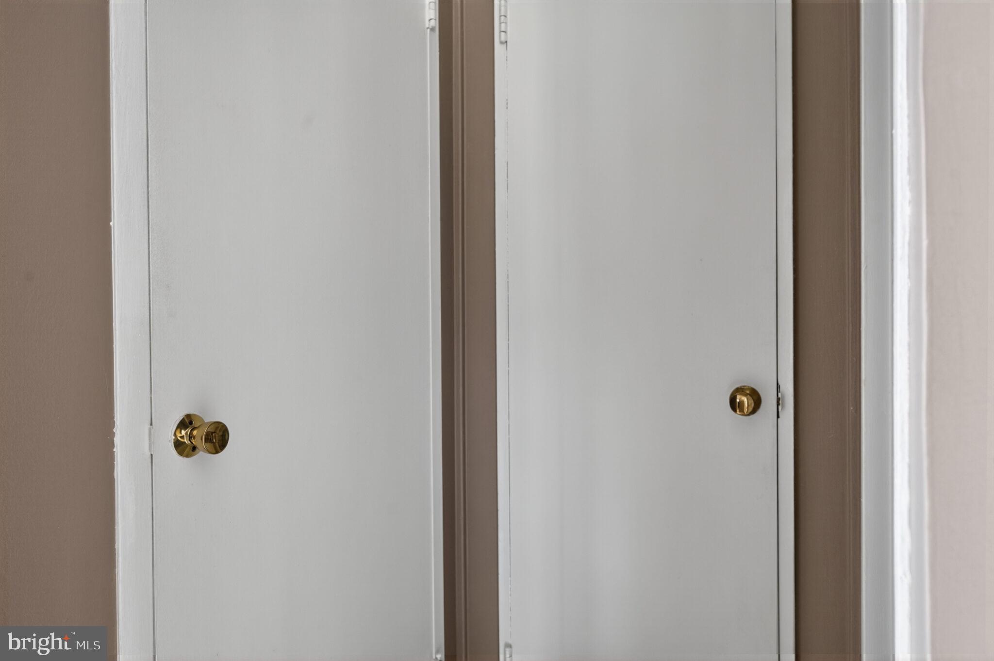 RIVER PLACE - Residential Lease